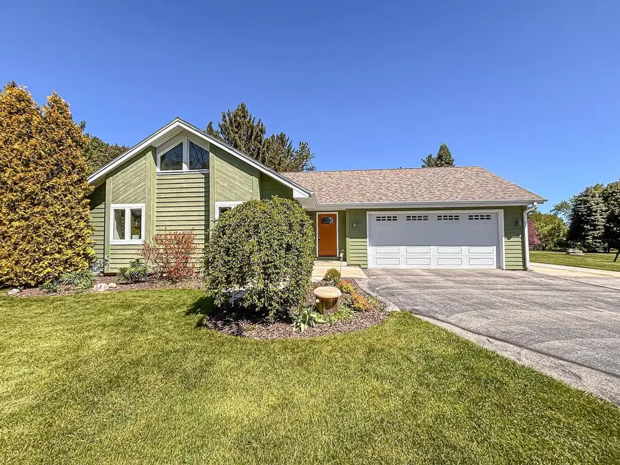S50W30750 Walnut STREET, Mukwonago, WI 53149 - #2