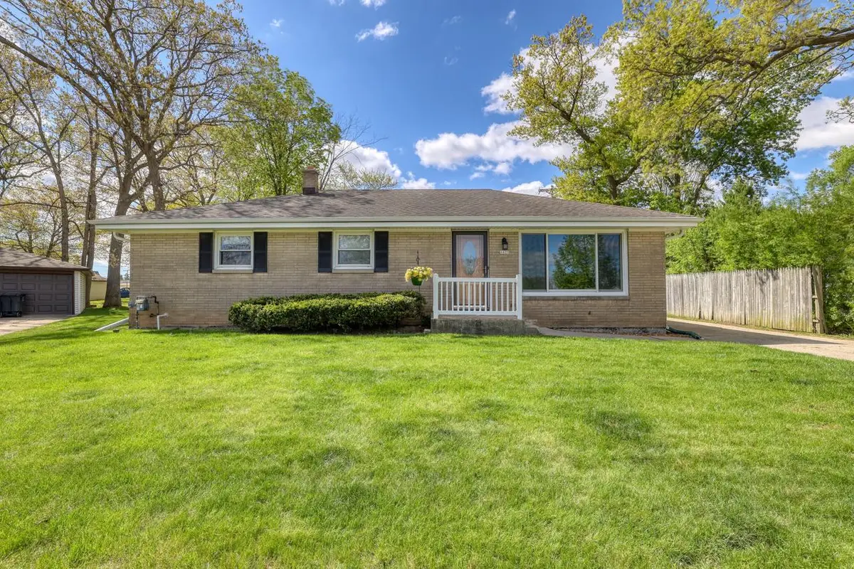 4420 S 37th STREET, Greenfield, WI 53221 - #1