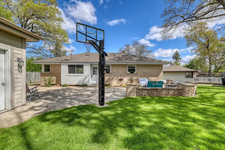 4420 S 37th STREET, Greenfield, WI 53221 - #3