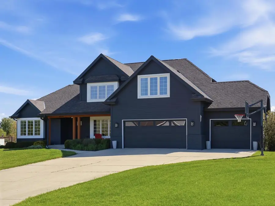 W126N6432 Willow COURT, Menomonee Falls, WI 53051 - #2