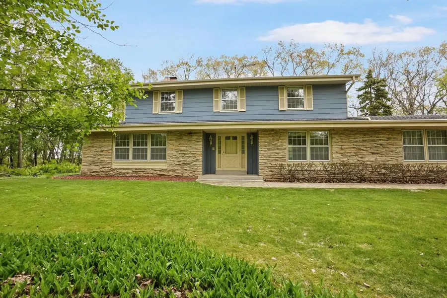W307N7172 Club COURT, Hartland, WI 53029 - #2