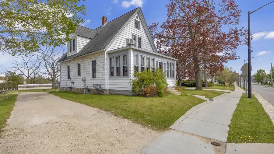 238 Fond du Lac AVENUE, Campbellsport, WI 53010 - #2