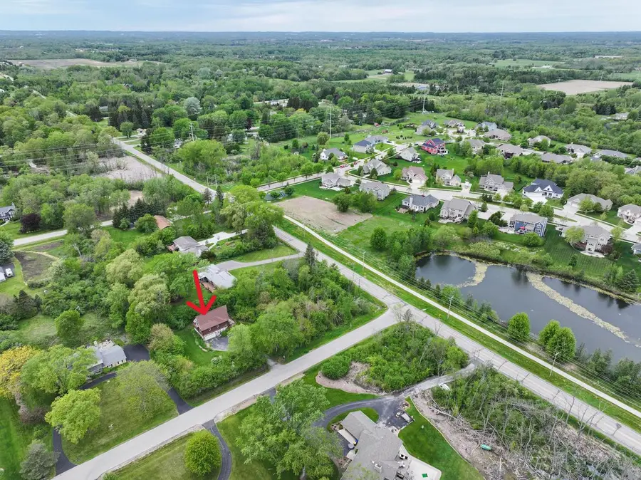 685 Williams DRIVE, Cedarburg, WI 53012 - #2
