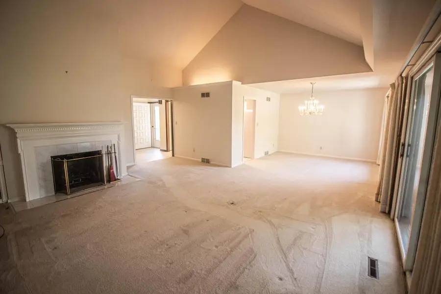 2114 W Norfolk COURT #81, Mequon, WI 53092 - #3