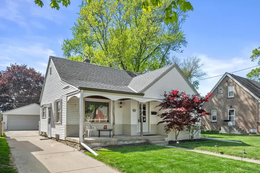 4359 Quincy AVENUE, Milwaukee, WI 53207 - #3