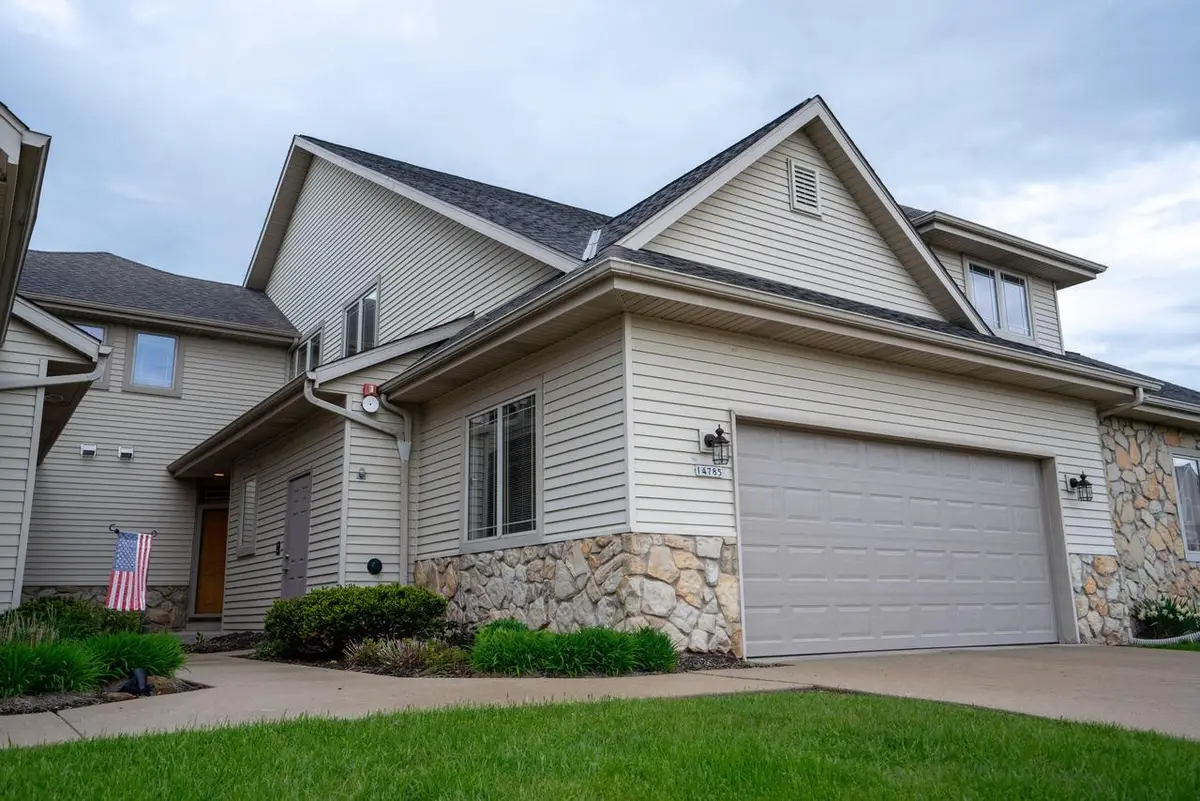 14785 W Wilbur DRIVE, New Berlin, WI 53151 - #1