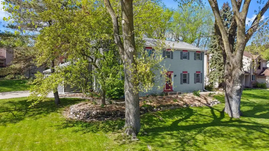 235 Evergreen LANE, Twin Lakes, WI 53181 - #2