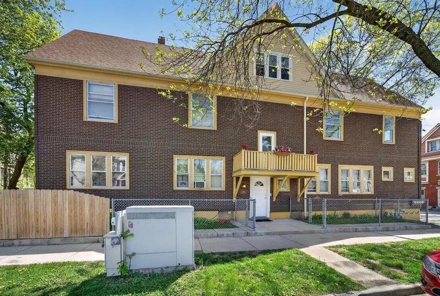 2802 Weil STREET, Milwaukee, WI 53212 - #2