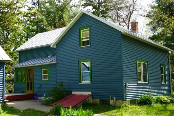 S2906 Nustad ROAD, Westby, WI 54667