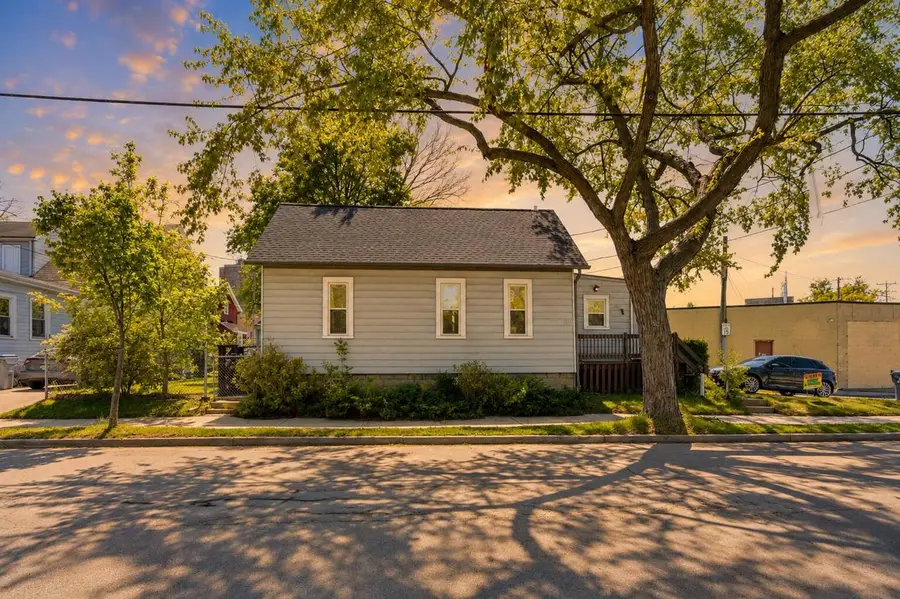 249 Ward STREET, Milwaukee, WI 53207 - #3