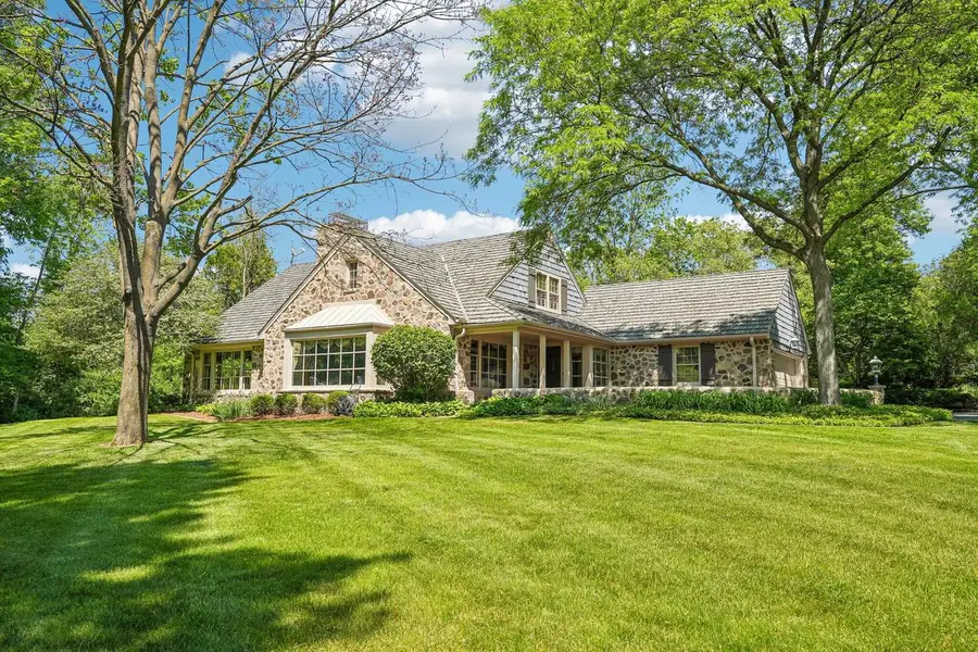 1260 Lakeside DRIVE, Elm Grove, WI 53122 - #2