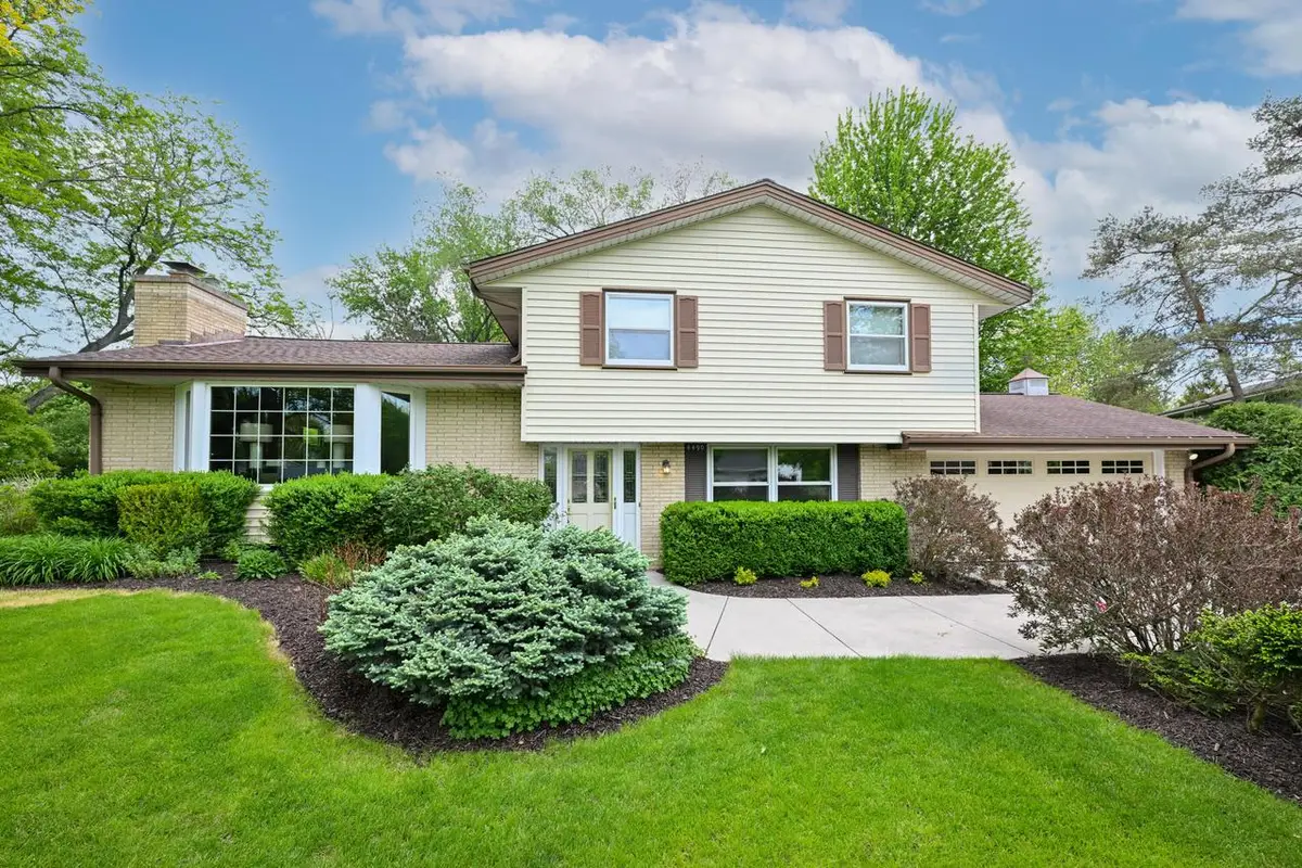 4490 Wessex DRIVE, Brookfield, WI 53045 - #1