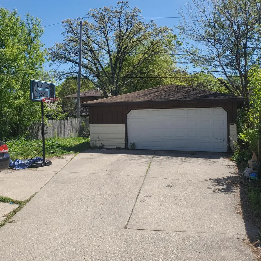 4938 51st BOULEVARD, Milwaukee, WI 53218 - #3