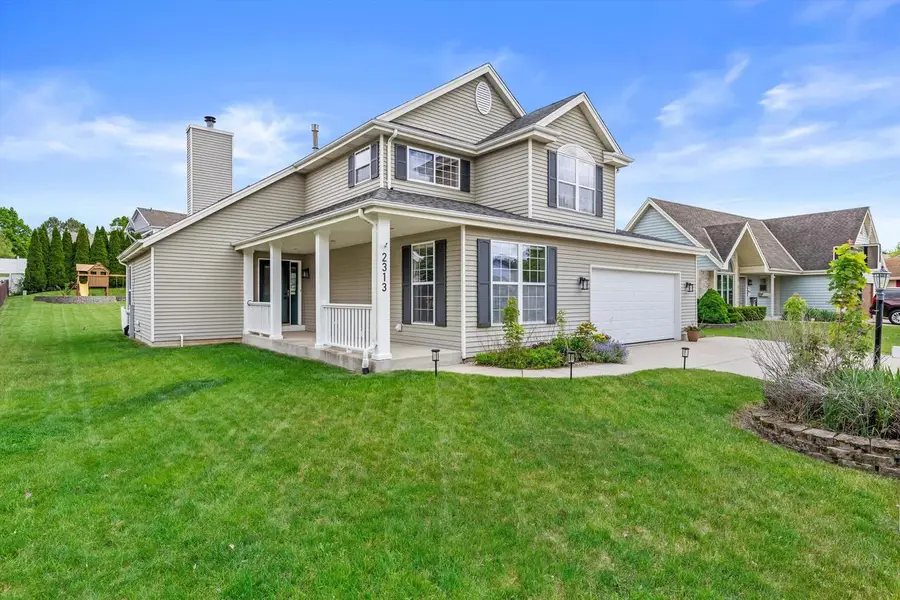 2313 Kestrel LANE, Waukesha, WI 53189 - #2