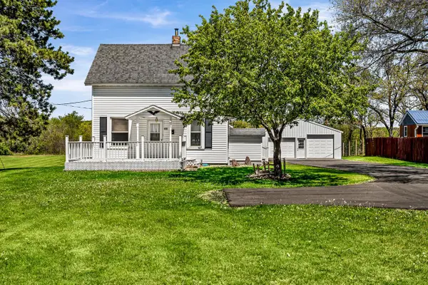 910 E Broadway STREET, Blair, WI 54616