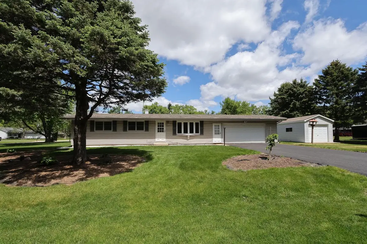 37706 88th STREET, Burlington, WI 53105 - #1