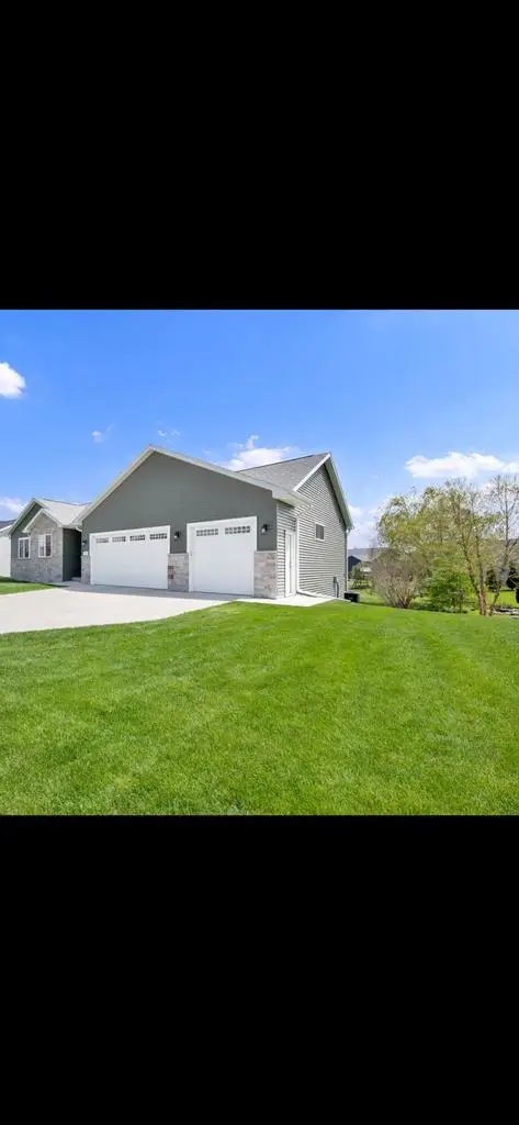 717 Drumlin DRIVE, Kewaskum, WI 53040 - #3