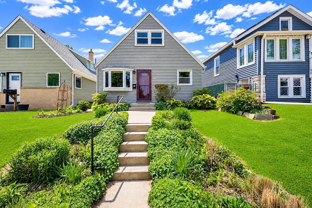 3671 E Whittaker AVENUE, Cudahy, WI 53110 - #1