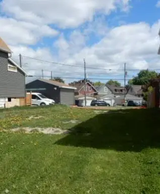 2048 VILTER LANE, Milwaukee, WI 53204