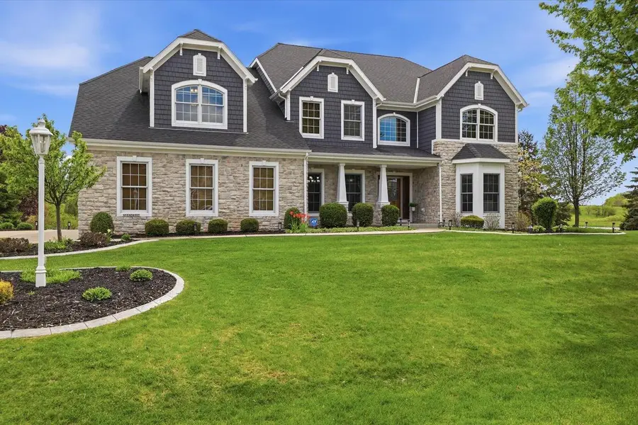 N57W34997 Pondview LANE, Oconomowoc, WI 53066 - #2