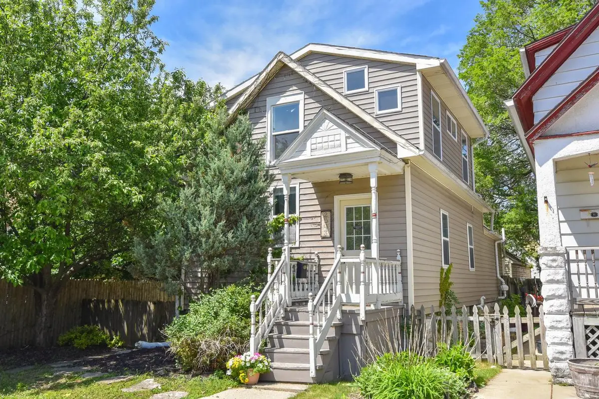 2543 N Gordon PLACE, Milwaukee, WI 53212 - #1