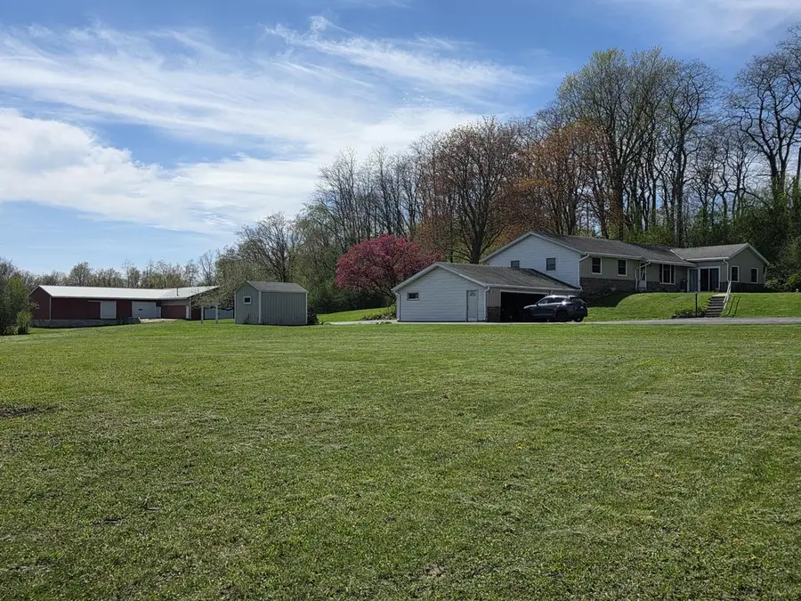 S53W24945 Glendale ROAD, Waukesha, WI 53189 - #2