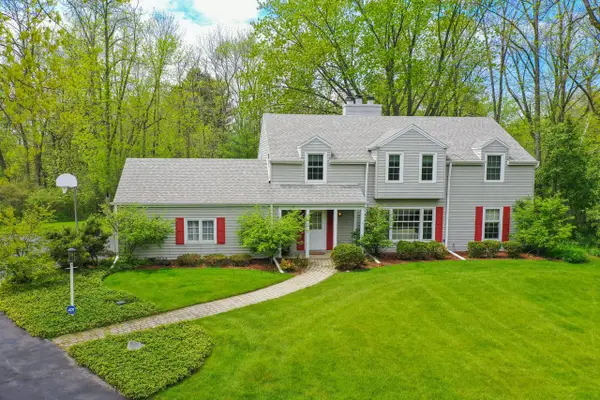 8305 N Allen LANE, Fox Point, WI 53217