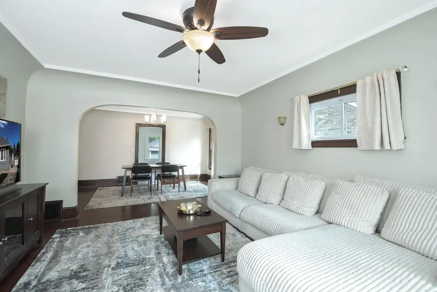 1517 West Lawn AVENUE, Racine, WI 53405 - #3