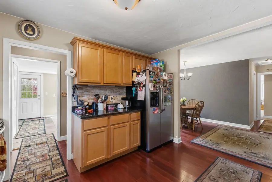 1712 S Craftsman DRIVE, New Berlin, WI 53146 - #3