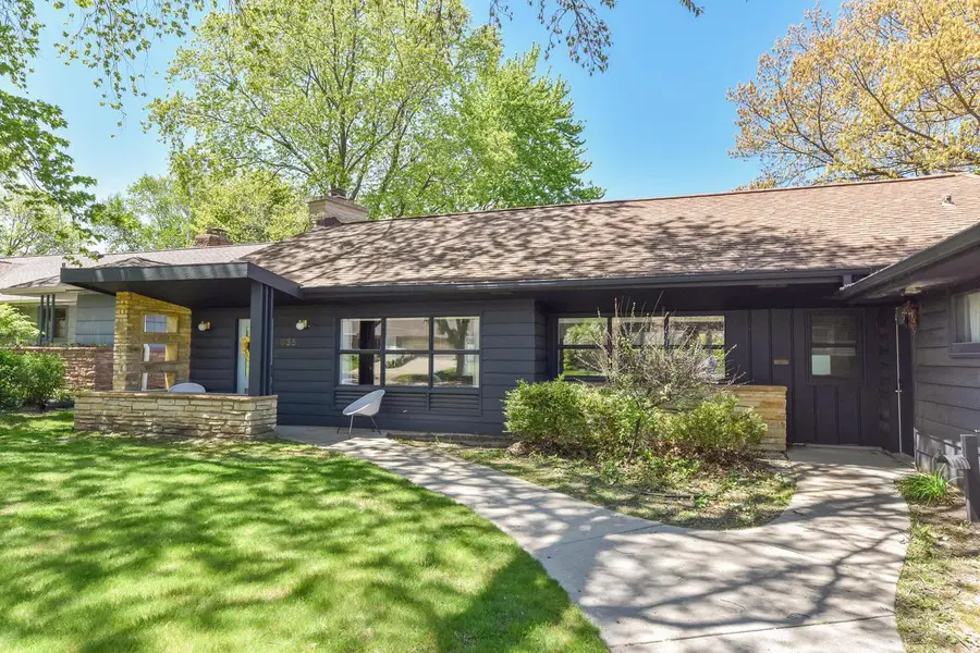 935 N 75th STREET, Wauwatosa, WI 53213 - #2