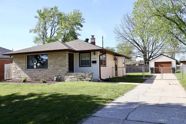 1304 Manistique AVENUE, South Milwaukee, WI 53172