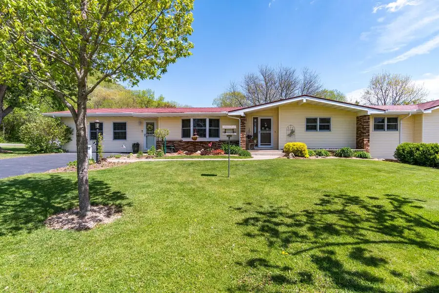 N3690 Lux LANE, La Crosse, WI 54601 - #3