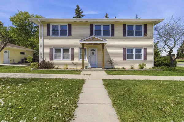 2675 N 113th STREET, Wauwatosa, WI 53226