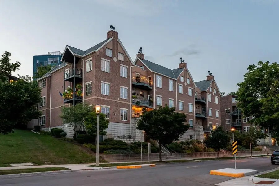 1809 N Commerce STREET #302, Milwaukee, WI 53212 - #2