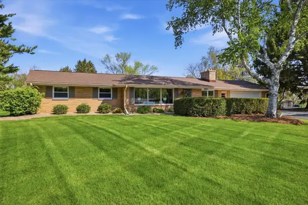 4054 Maple Grove DRIVE, Hubertus, WI 53033