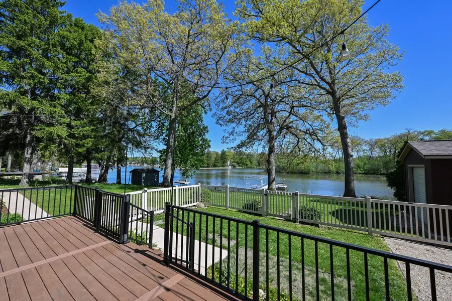 29221 Elm Island DRIVE, Waterford, WI 53185 - #3