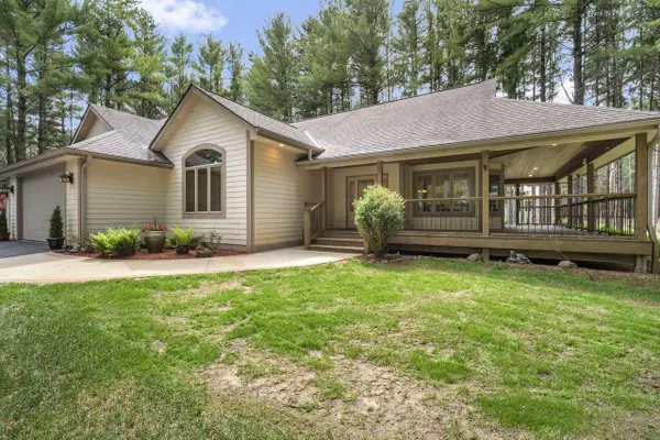 7855 Indian Lore ROAD #20, West Bend, WI 53090