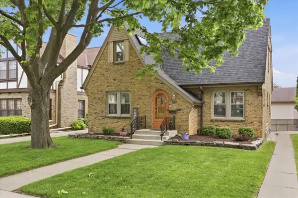 1011 Russet STREET, Racine, WI 53405