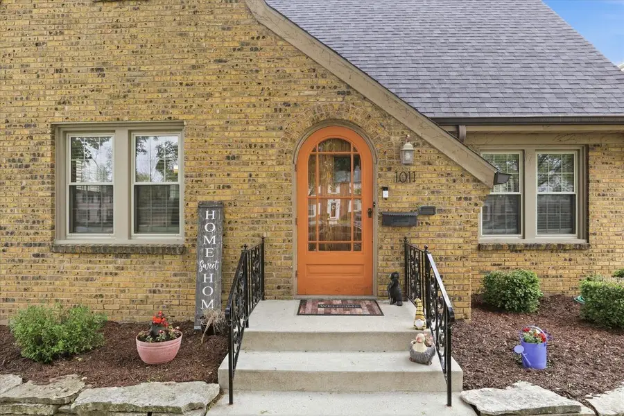 1011 Russet STREET, Racine, WI 53405 - #2