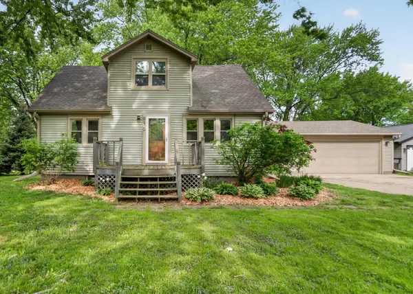 8409 S 35th STREET, Franklin, WI 53132