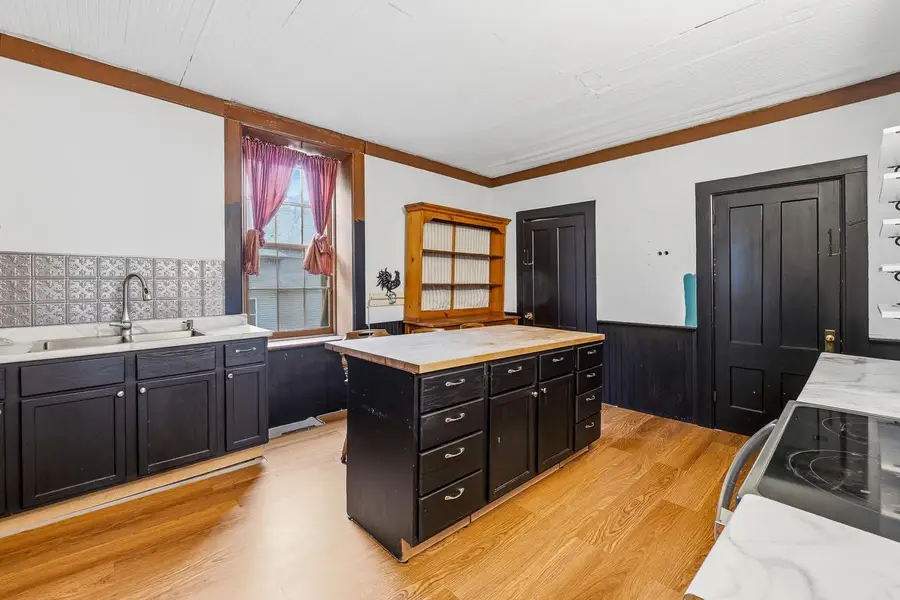 133 W Division STREET, Fond Du Lac, WI 54935 - #2