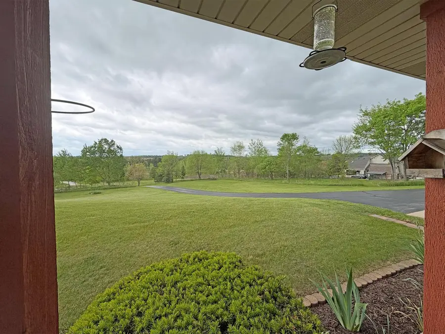 4870 Jamestown PLACE, West Bend, WI 53090 - #3