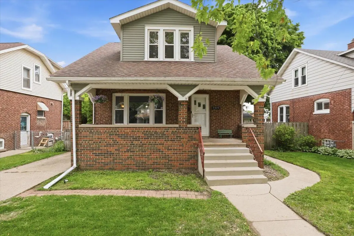 7315 10th AVENUE, Kenosha, WI 53143 - #1