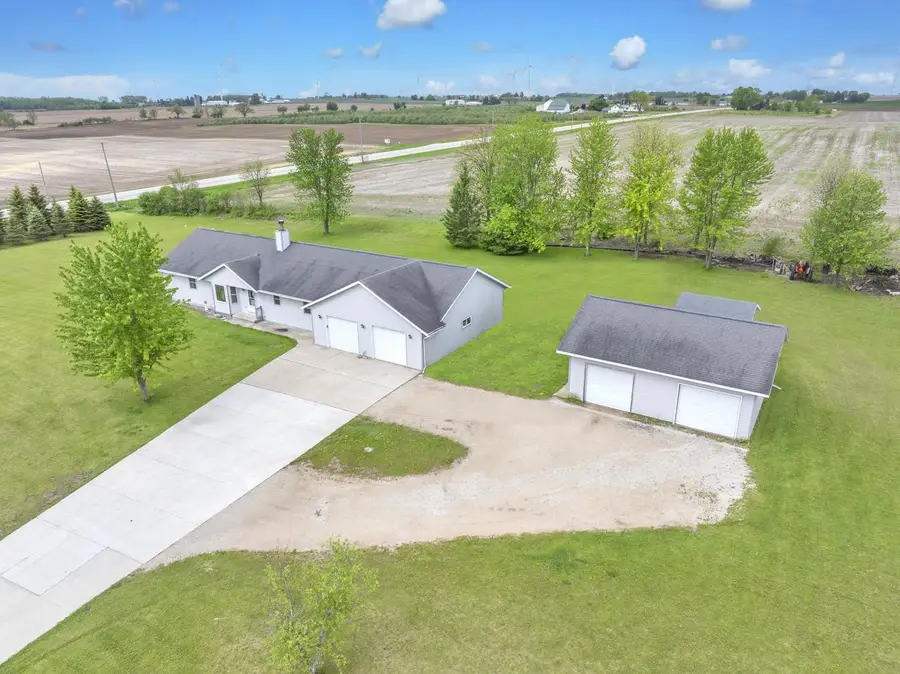 N11729 Lettau DRIVE, Brownsville, WI 53006 - #2