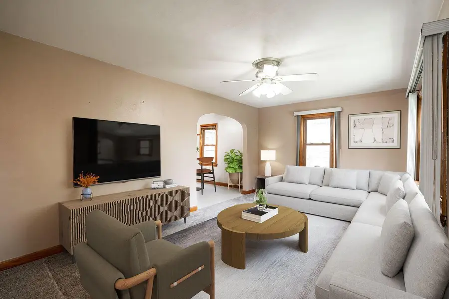 3535 S Pine AVENUE, Milwaukee, WI 53207 - #2