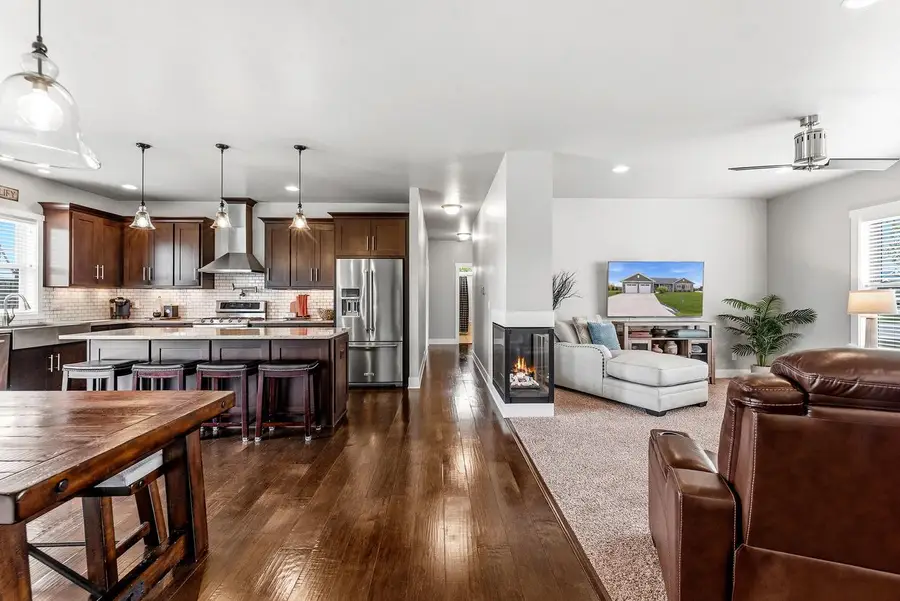 6735 Lone Oak DRIVE, Sheboygan, WI 53081 - #2