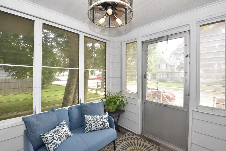 1224 West Lawn AVENUE, Racine, WI 53405 - #3