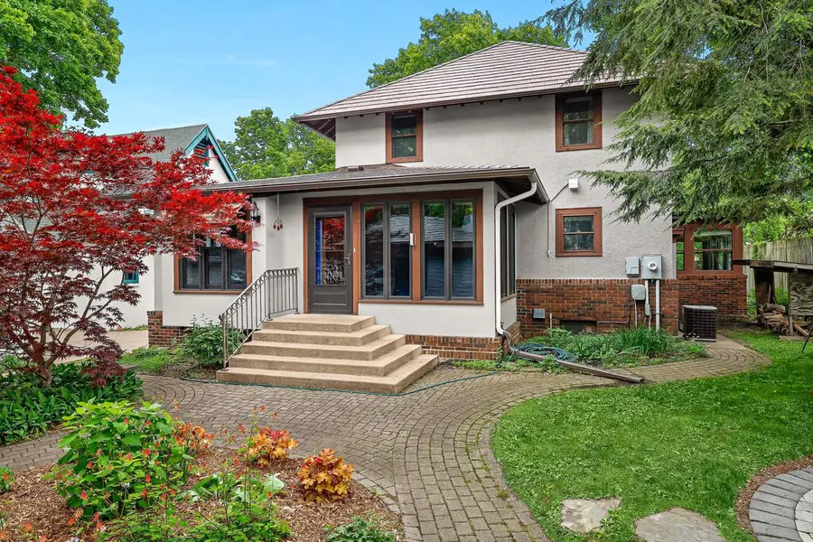 138 17th PLACE S, La Crosse, WI 54601 - #2