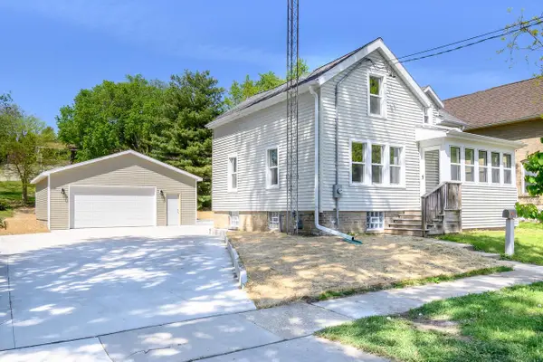 223 E Woolcock Street, Jefferson, WI 53549