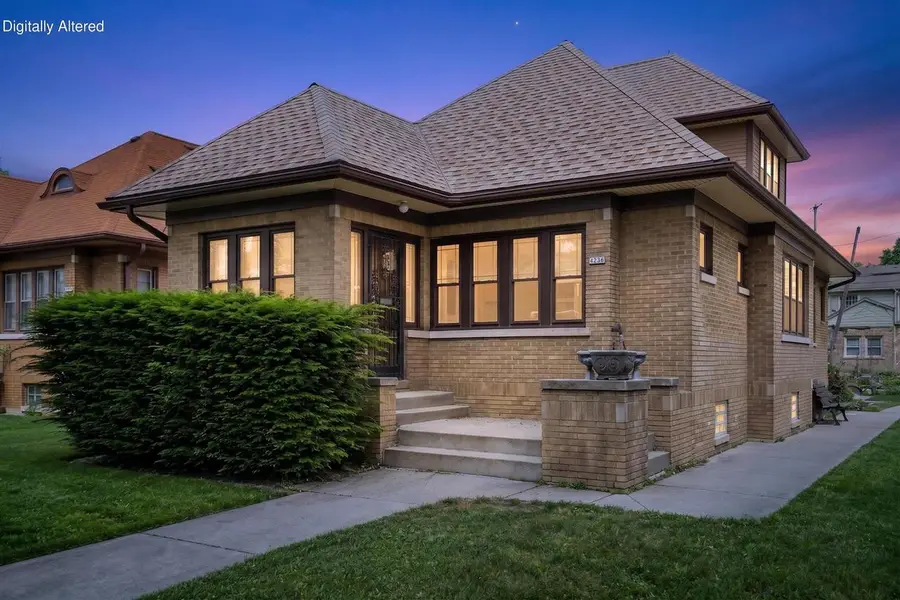 4236 N 25th STREET, Milwaukee, WI 53209 - #2
